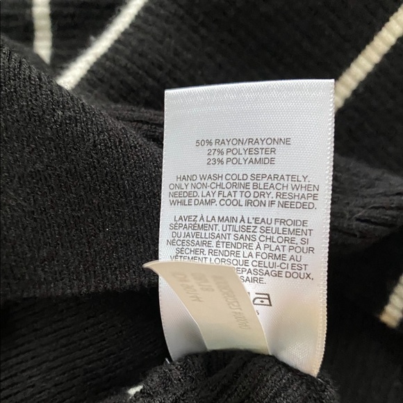 NWT Express B&W Striped Slouch Sweater - Picture 5 of 6